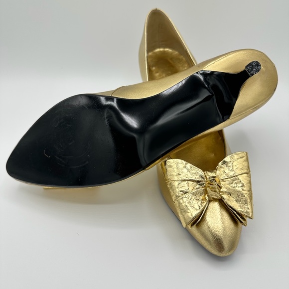 Slightly worn J.Renee High Heels - Picture 3 of 3